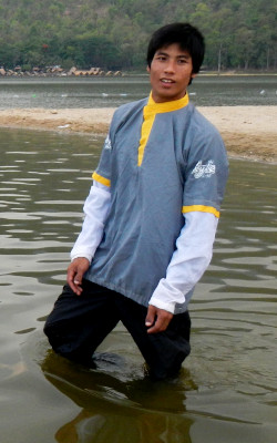 beach anorak grey swimming in lake